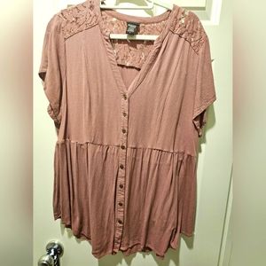 Torrid top size 2